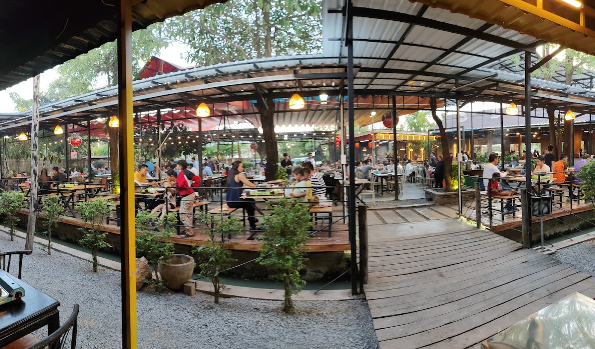 Red Crab Seafood Bbq Buffet